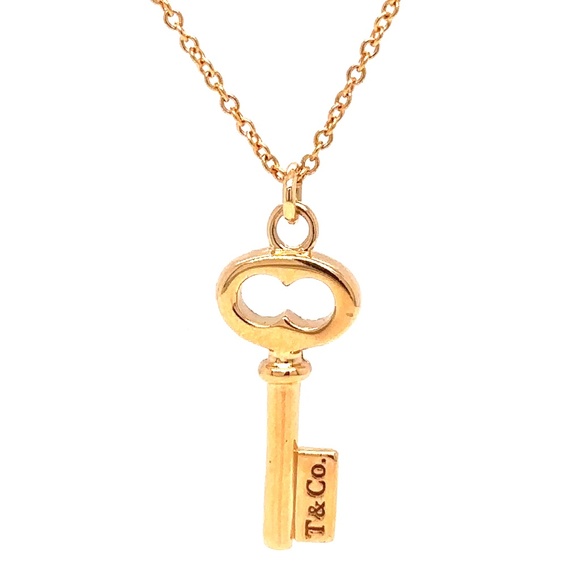 Tiffany & Co. Jewelry - Tiffany & Co Mini Oval Key Pendant